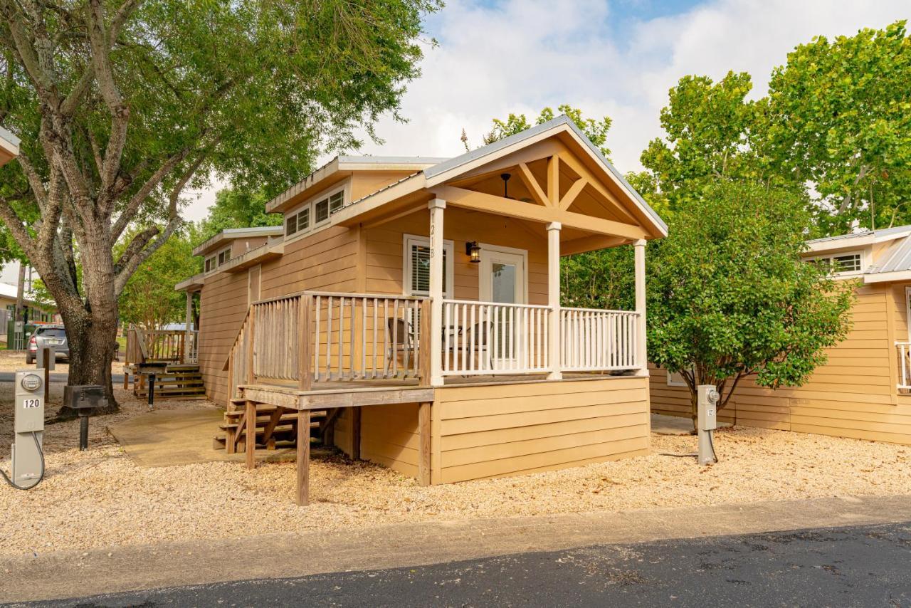Sun Retreats Texas Hill Country Hotel New Braunfels Ngoại thất bức ảnh
