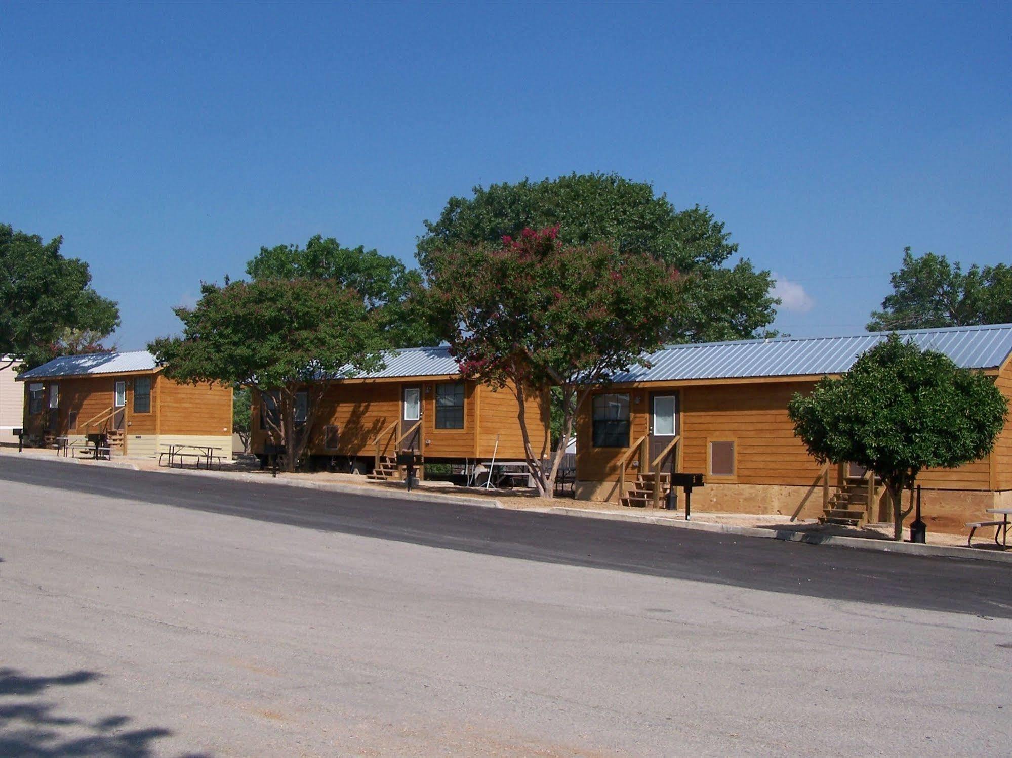 Sun Retreats Texas Hill Country Hotel New Braunfels Ngoại thất bức ảnh