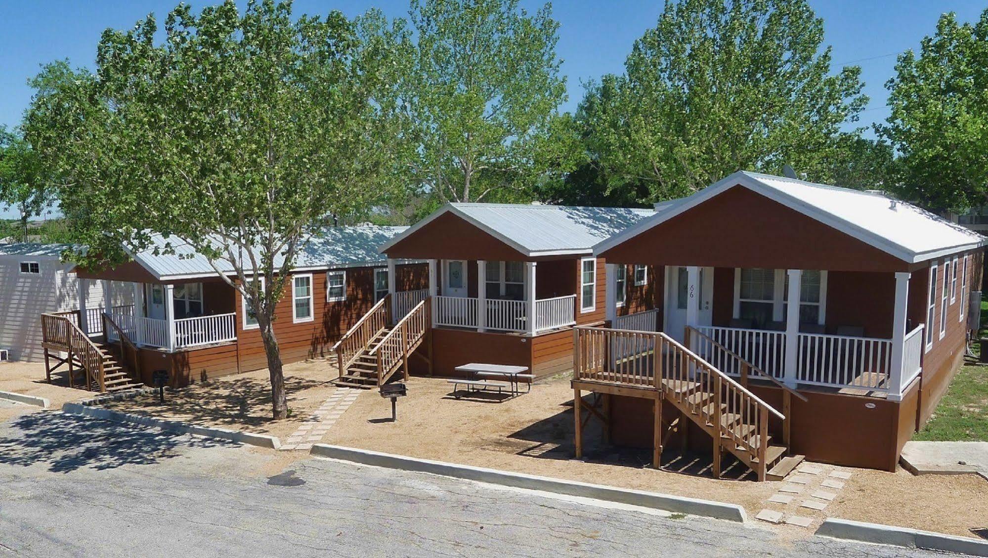 Sun Retreats Texas Hill Country Hotel New Braunfels Ngoại thất bức ảnh