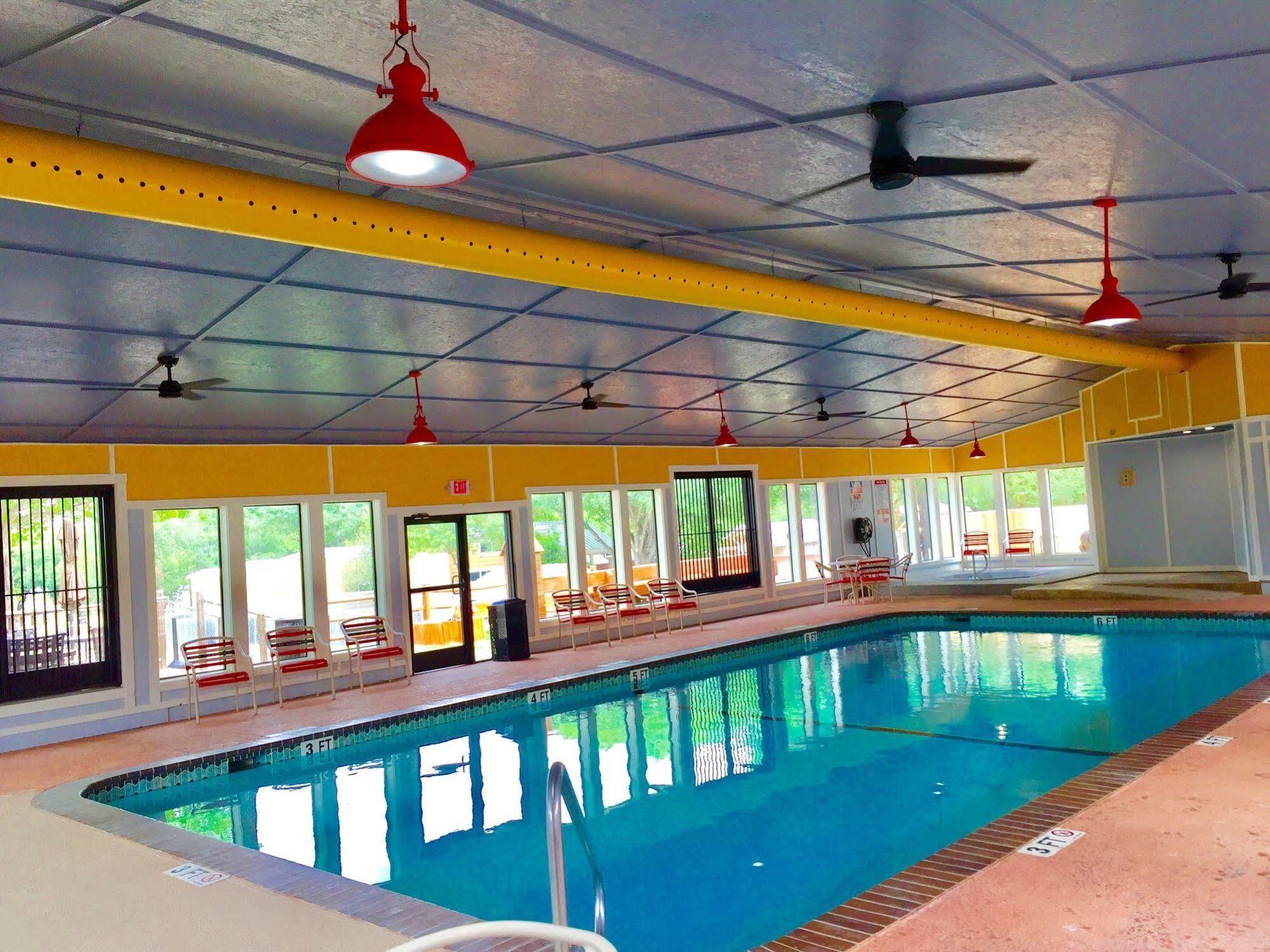 Sun Retreats Texas Hill Country Hotel New Braunfels Ngoại thất bức ảnh